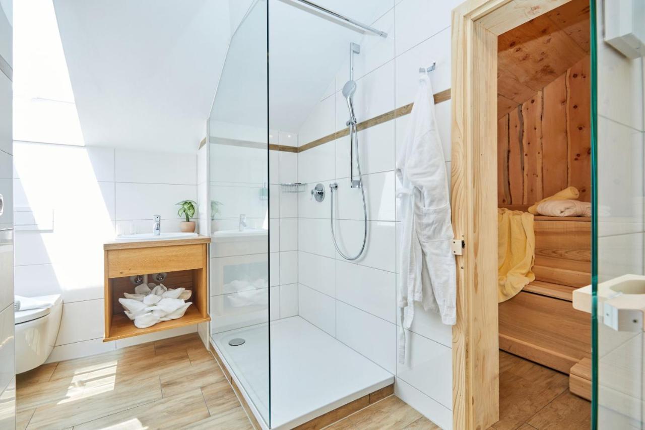 Appartement Traumblick Mit Indoorpool Und Privater Sauna باد غويسرن المظهر الخارجي الصورة