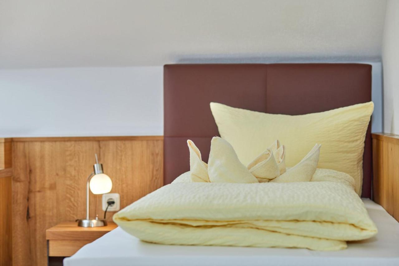 Appartement Traumblick Mit Indoorpool Und Privater Sauna باد غويسرن المظهر الخارجي الصورة